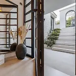 Villa Kumaro 4 Bedroom Spa Outdoor Pool Parking